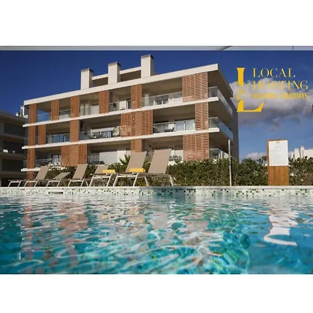 Luxury By Localhosting * אלבופיירה