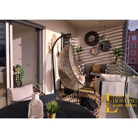 Luxury By Localhosting * אלבופיירה